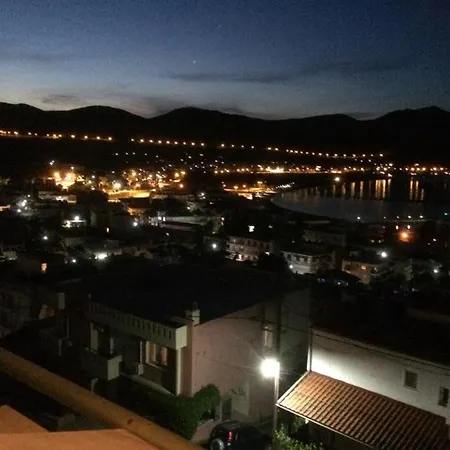 Iraklitsa Bay View Apartmán *